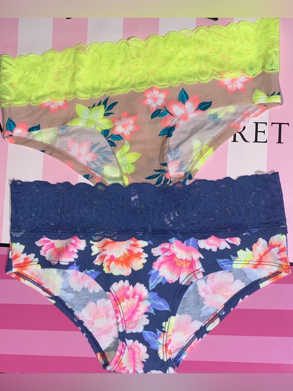 2 Victoria's Secret Pink Panties bundle pink cotton panties lace hipster floral